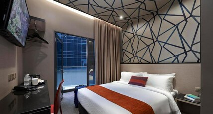 Hotel Boss Singapore Room Type - Superior Double Room with Balcony