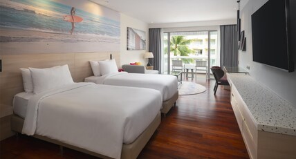 Radisson RED Phuket Patong Beach Room Type - Deluxe Room