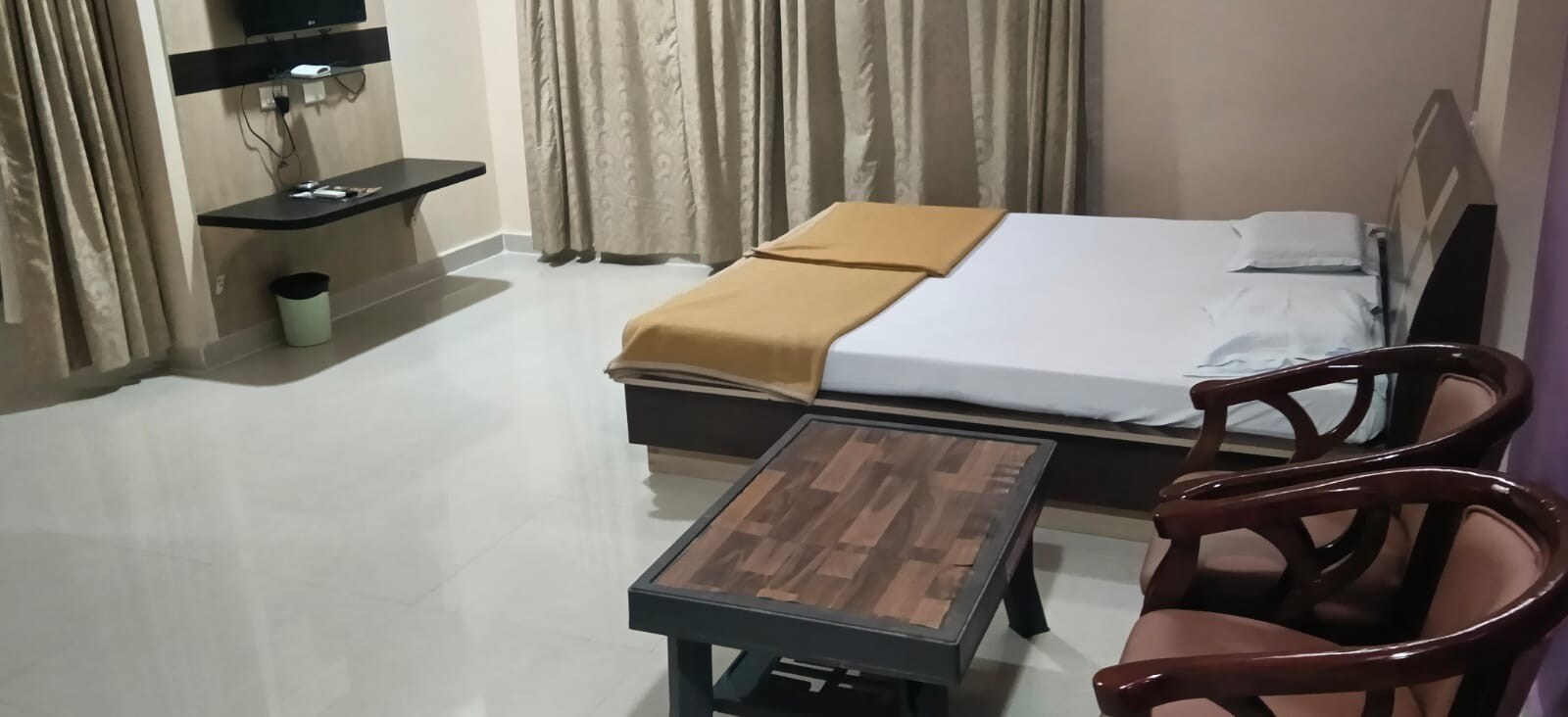 SHIVASAI RESIDENCY - Tap to explore photos