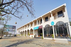 Palette Hotel Orient Greenz by CheckIn, Pench