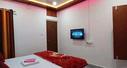 Shree Guest House Room Type - Standard Non Ac Room