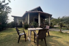Della Mount Villa 4 bhk with private pool Lonavala by the Explorer Stay
