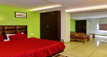 D2M Hotel and Restaurant Room Type - Suite Room