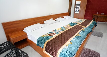 Royal Residency Room Type - FAMILY AC ROOM