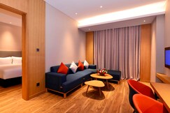 Holiday Inn Express Luanchuan