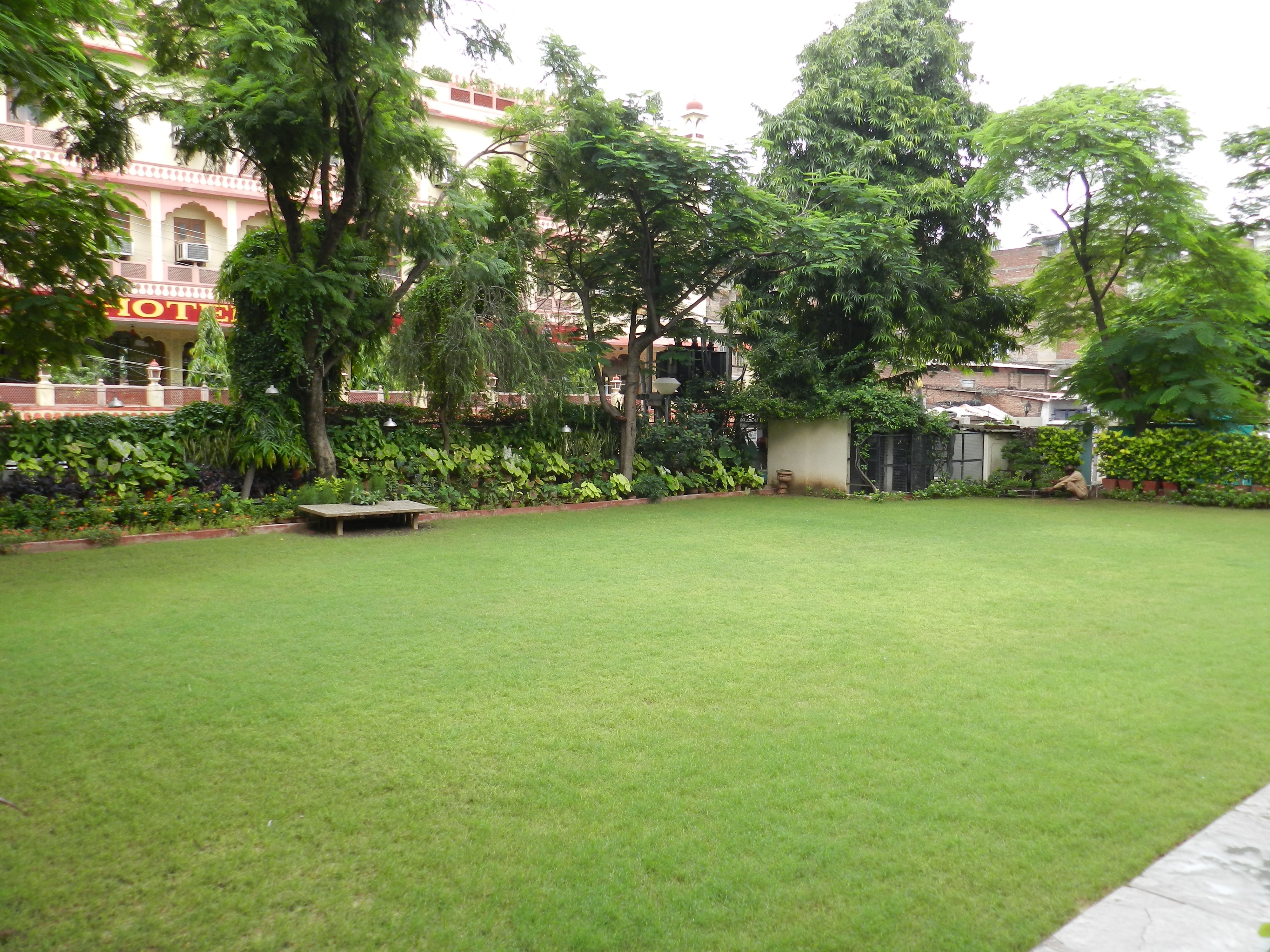 Hotel Arya Niwas - Tap to explore photos