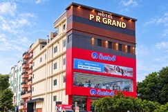 Rooms of Hotel P R Grand