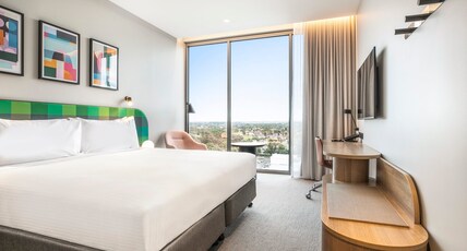 Holiday Inn Werribee, an IHG Hotel Room Type - 1 King Premium High Floor
