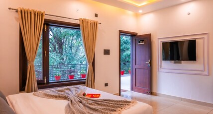 Moustache Select Naukuchiatal (By The Lake) Room Type - Deluxe Family Room