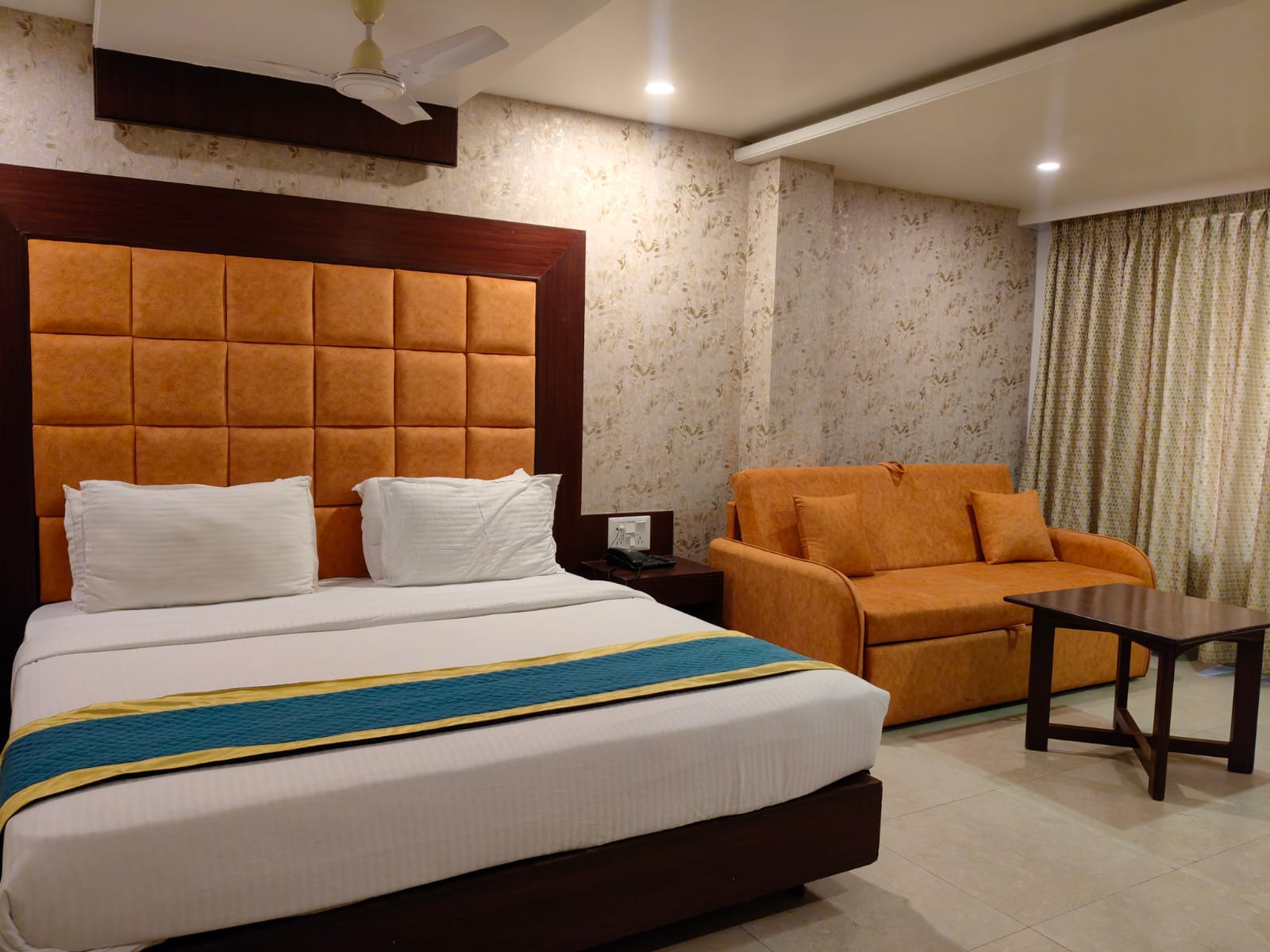 HOTEL MEHFIL INN - Tap to explore photos