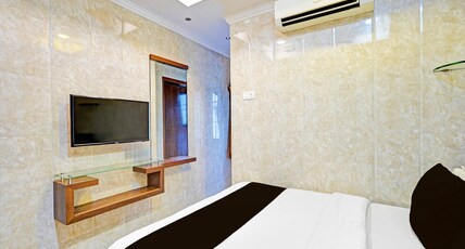 Super Hotel O Triplicane Formerly Park Royal Room Type - Deluxe
