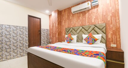 FabHotel Snow Valley Room Type - Deluxe Room