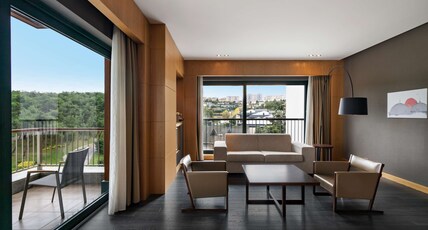 Radisson Blu Hotel & Spa, Istanbul Tuzla Room Type - Suite - One Bedroom