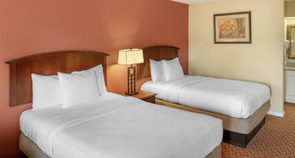 Best Western Hickory Room Type - 2 Double Beds, Smoking Room, Exterior Entrance, Microwave And Refrigerator, Wi-Fi, Continental Break Best Western Hickory Room Type - 2 Double Beds, Smoking Room, Exterior Entrance, Microwave And Refrigerator, Wi-Fi, Continental Break