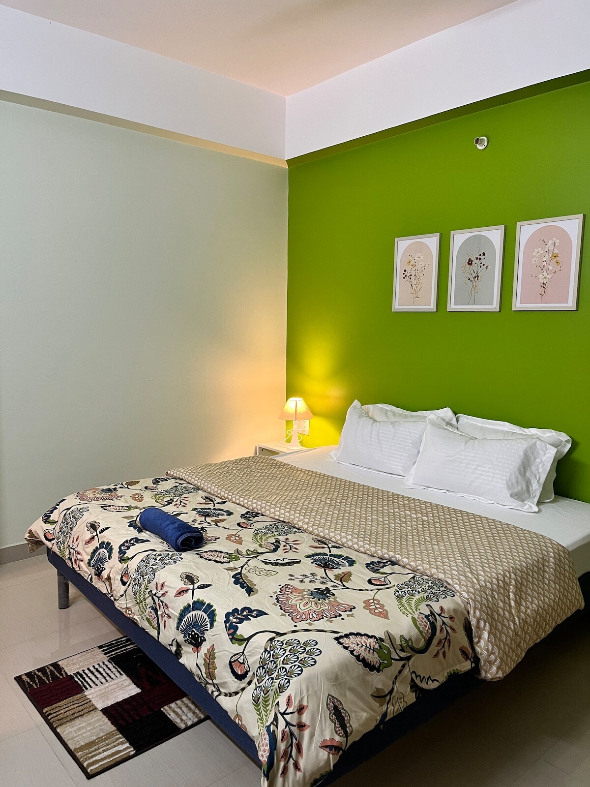 Mrdb stays(cozy home) 1 bhk - Tap to explore photos