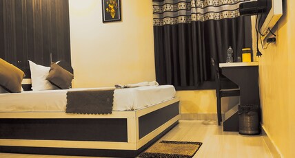 HOTEL R K PALACE Room Type - STANDARD ROOM