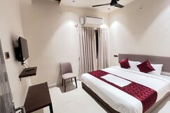 Hotel GMR Pearls