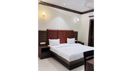 Hotel MM Palace - Rooftop - View Taj Mahal Room Type - DELUXE DOUBLE  ROOM