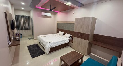 Vijaya Inn (Near Railway station) Room Type - Deluxe Room Vijaya Inn (Near Railway station) Room Type - Deluxe Room
