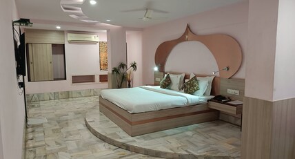 Hotel Oasis Room Type - Club