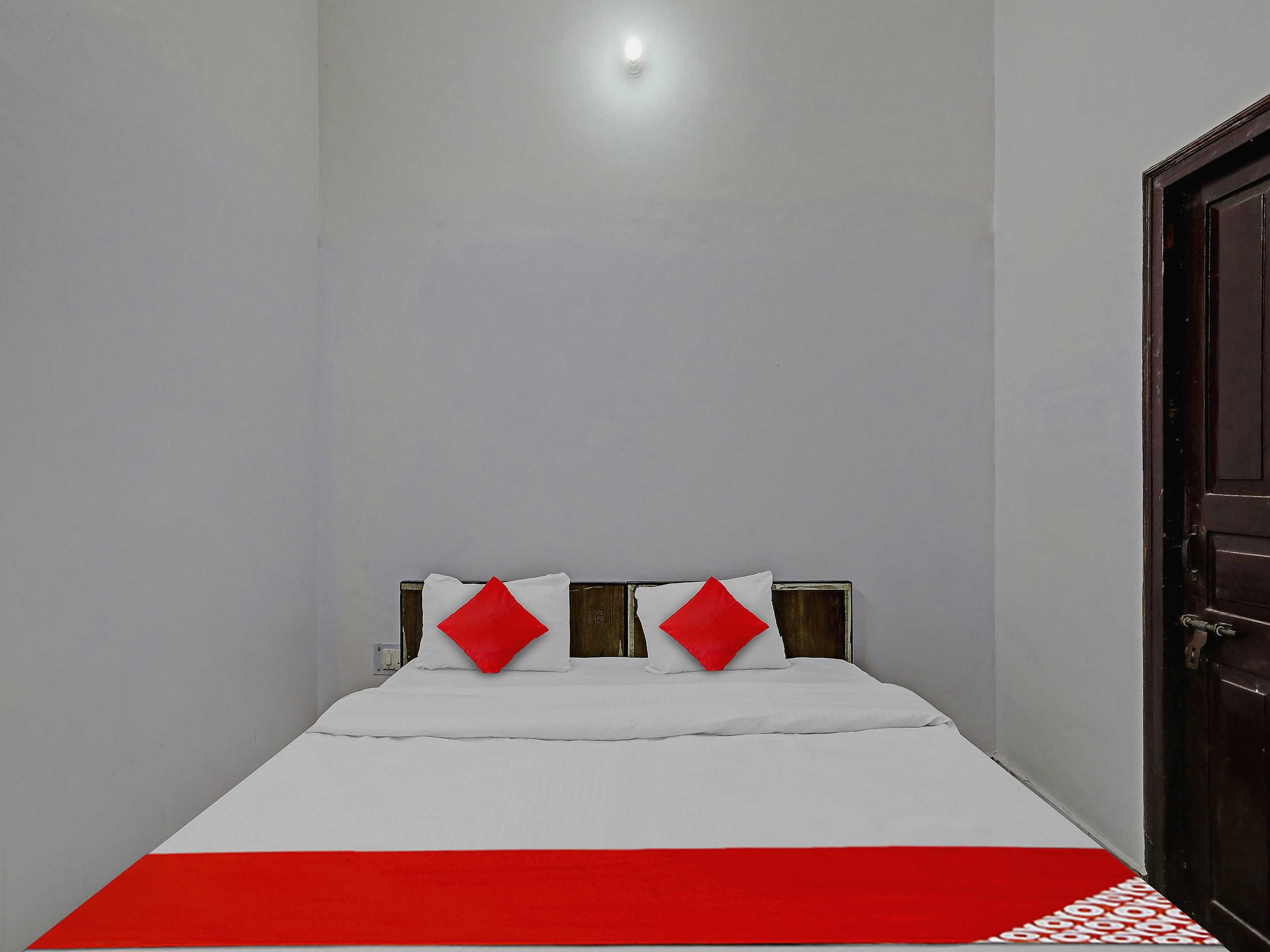 Hotel O by OYO easy stay inn - Tap to explore photos