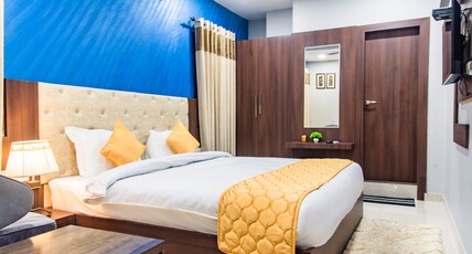 Hotel Divine Paradise Room Type - Deluxe Club Room