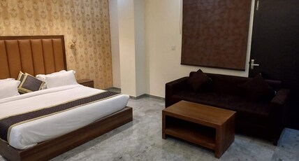 Hotel Immortal Inn Room Type - Deluxe room