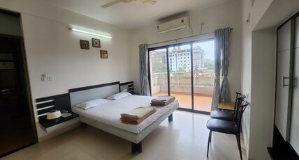 Hotel Rajmahal Room Type - Deluxe Non Ac