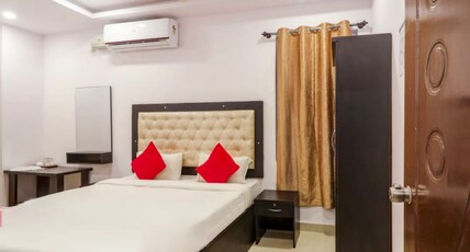 PPH LIVING SS GRAND SHAMSHABAD Room Type - Standard Double AC