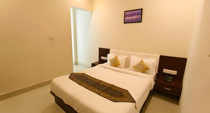 Hotel Veer Palace Room Type - Deluxe room Hotel Veer Palace Room Type - Deluxe room