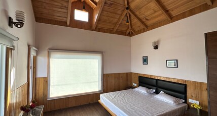 The Great Escape Homestay Room Type - King's Landing 4