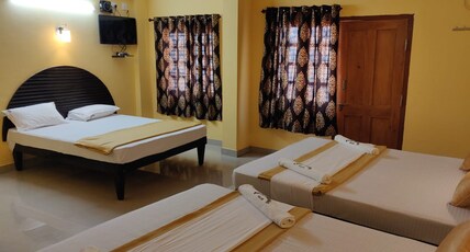 Adiga Heritage Boarding and Lodging Room Type - DELUXE AC ROOM 6 BED