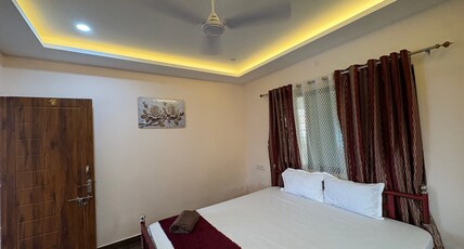 2bhk flat with full AC next to city centre Neotia Room Type - 2bhk flat with full AC next to city centre Neotia