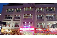 Hotel Alakapuri