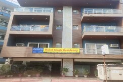 Hotel Singh Residency Medanta