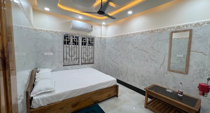 Jalangi Empire Room Type - Standard Deluxe Room (NON AC)