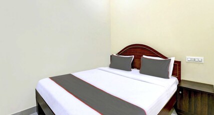 Hotel O Canton Room Type - Classic