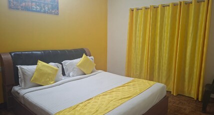 Phoenix View Stay Room Type - Deluxe Room