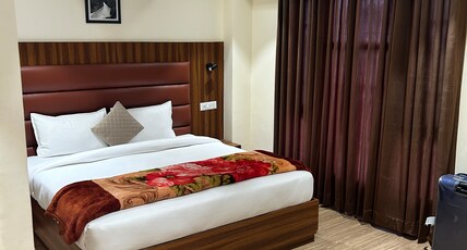 The Kaisha Himalayan View Room Type - Family room with balcony