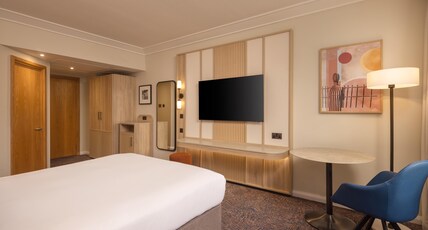 Hilton Newcastle Gateshead Room Type - DOUBLE EXECUTIVE ACCESS RM