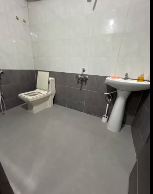 Luxury 3BHK Penthouse - Tap to explore photos