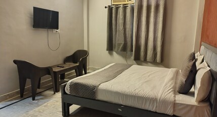 Shree Golden Suities Room Type - Bedroom 13
