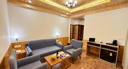 Snow Apple Resort by West Western ( centrally heated and air cooled) Room Type - Suite Room