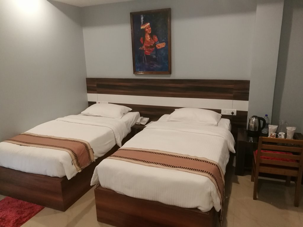 PHOUOIBEE HOTEL - Tap to explore photos