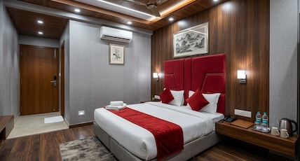 Hotel Umang Residency Room Type - Deluxe Room With Smart TV Hotel Umang Residency Room Type - Deluxe Room With Smart TV