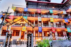 Address of Misfits Hostel and Cafe | Near Mall Road