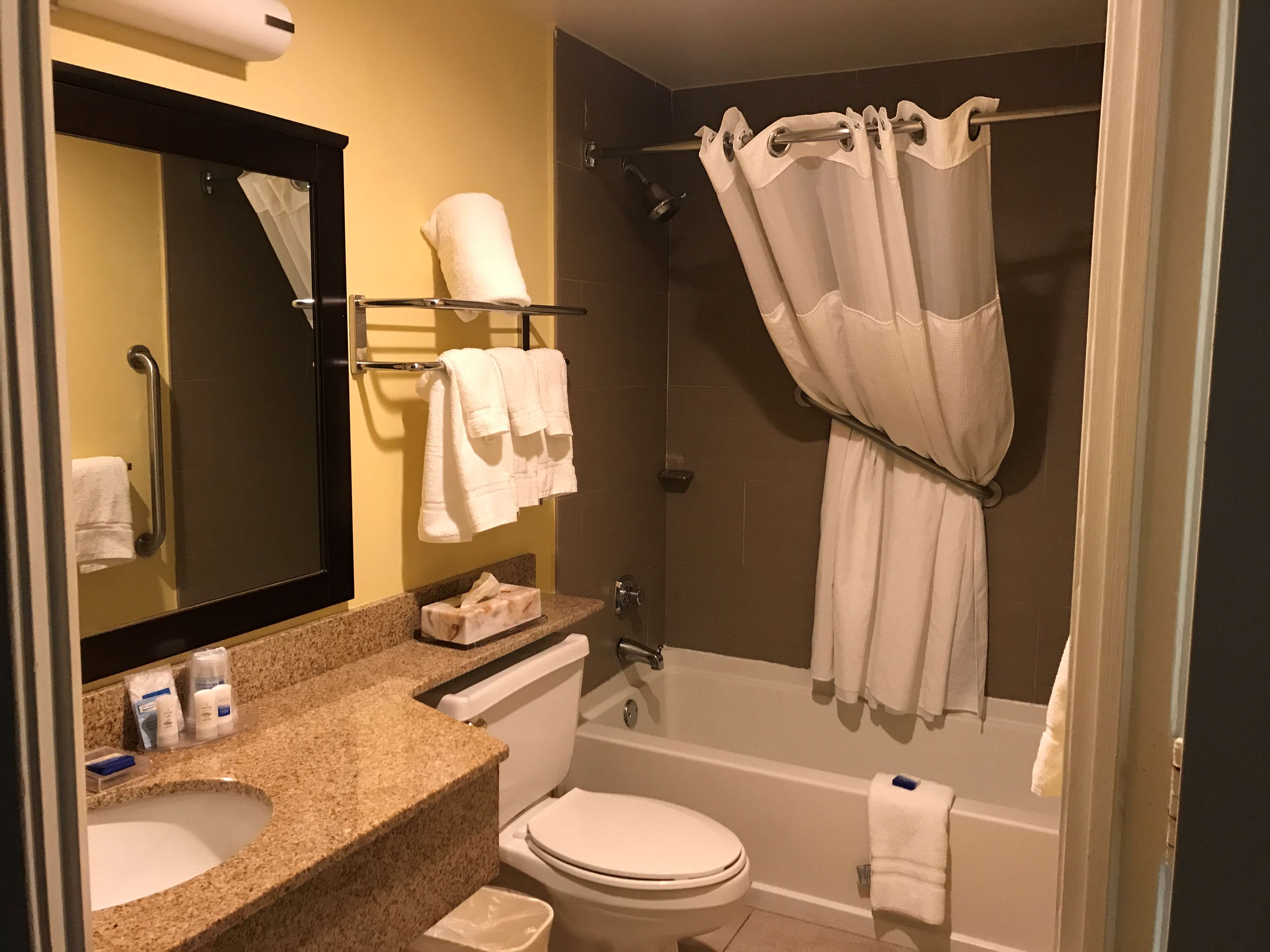 Best Western Plus Deerfield Beach Hotel & Suites - Tap to explore photos