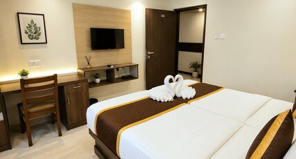Elegance inn Room Type - Standard Double Bed Room non AC