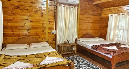 Oxyzone Coorg by StayApart Room Type - Quadruple Room