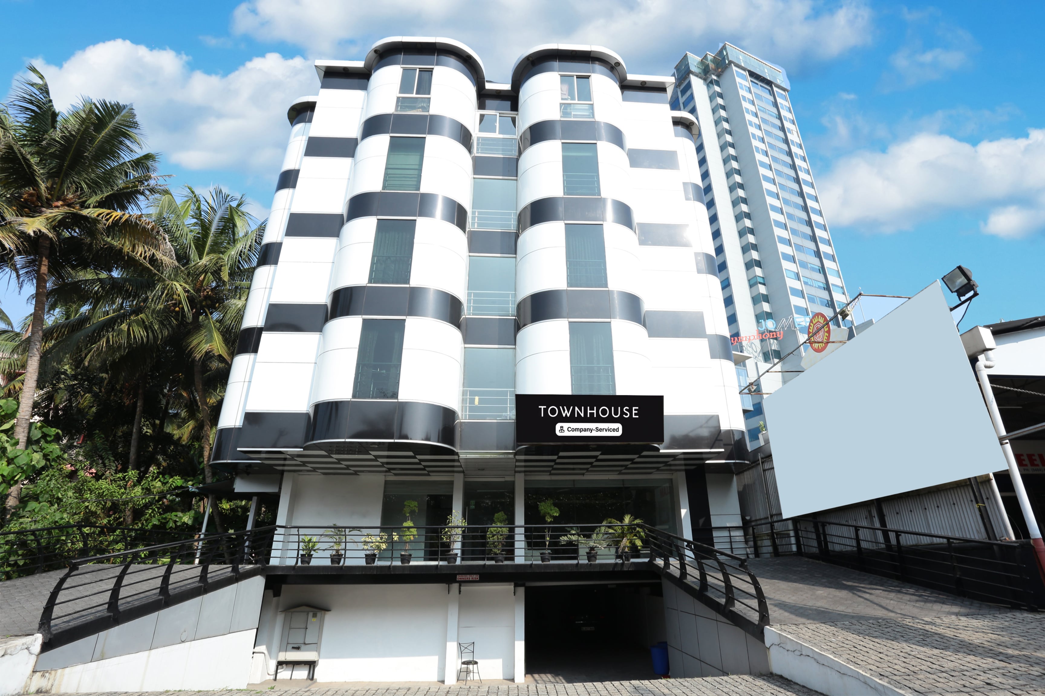 Townhouse Malabar Illam Kochi - Tap to explore photos
